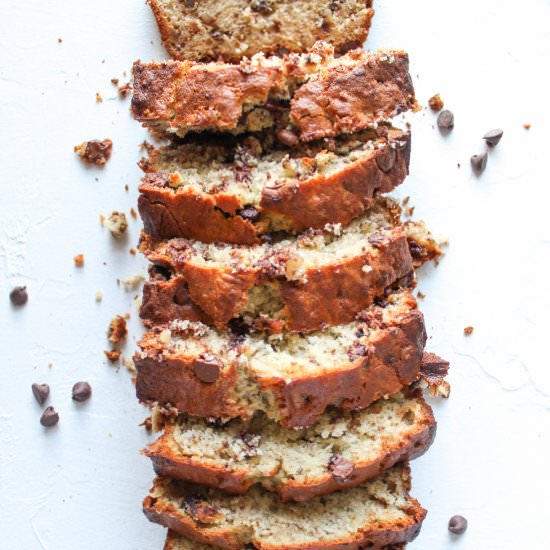 CHOCOLATE CHIP BANANA BREAD - Recipe photo by thedelightfulbite