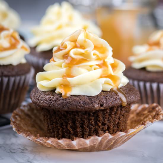 Chocolate Cupcakes with Caramel - Recipe photo by Veronikas Kitchen