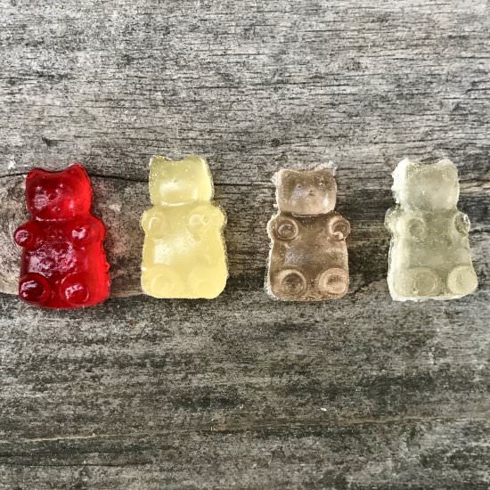 Champagne Gummy Bears - Recipe photo by simmerandsauce