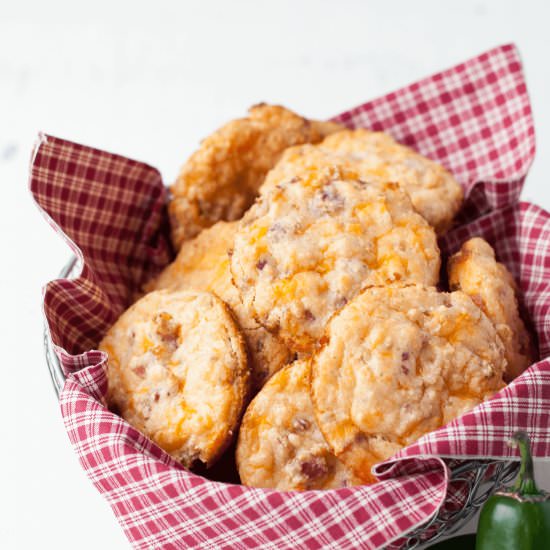 Cheddar Jalapeno Bacon Biscuits - Recipe photo by Peace Love and Low Carb