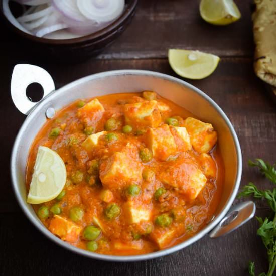 Matar Paneer - Recipe photo by fascinatingfoodworld