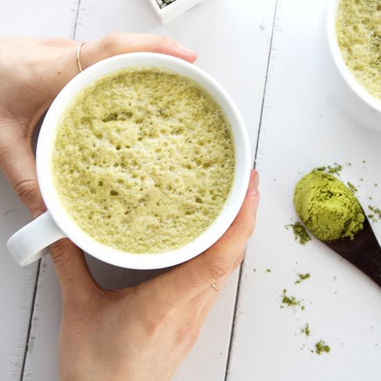 Naturally Sweetened Matcha Latte - Recipe photo by Plentyfullvegan