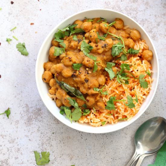 chickpeas in coconut onion sauce - Recipe photo by richa