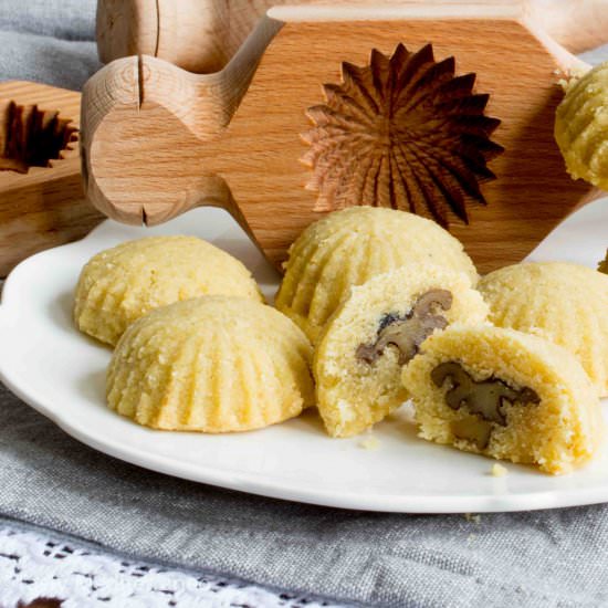 Vegan maamoul - Recipe photo by Tasty Mediterraneo