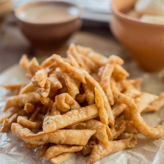 Kucho Nimki | Namak Pare - Recipe photo by Debjanir Rannaghar