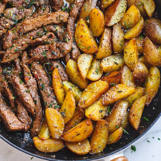 Garlic Butter Steak and Potatoes - Recipe photo by Eatwell 101