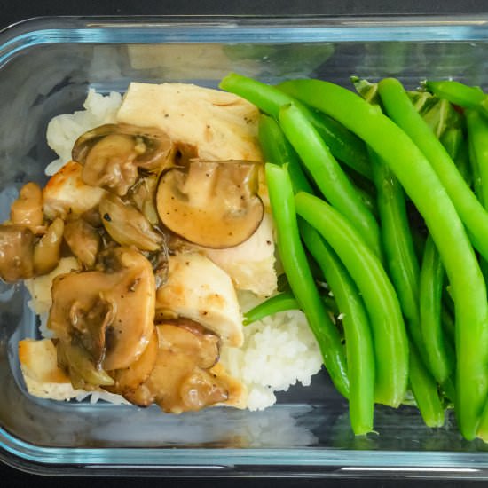 Chicken w/ Mushroom Gravy - Recipe photo by mtlabor
