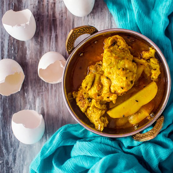 Omelette and Potato Curry - Recipe photo by Debjanir Rannaghar