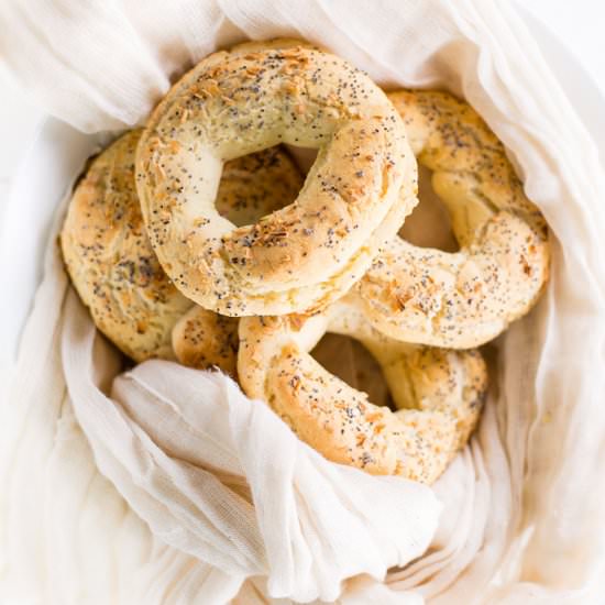 5-ingredient bagels - Recipe photo by veggiebalance