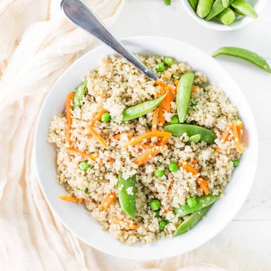 Vegetable fried quinoa - Recipe photo by veggiebalance