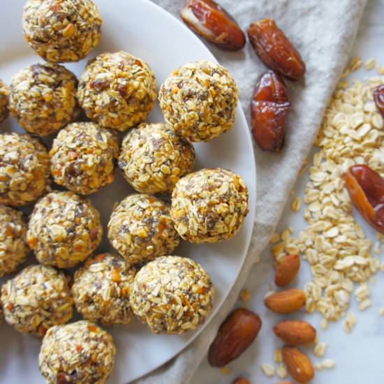 Healthy No Bake Energy Bites - Recipe photo by The Greedy Belly