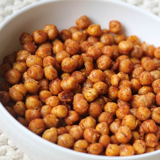 BBQ Roasted Chickpeas - Recipe photo by allie15
