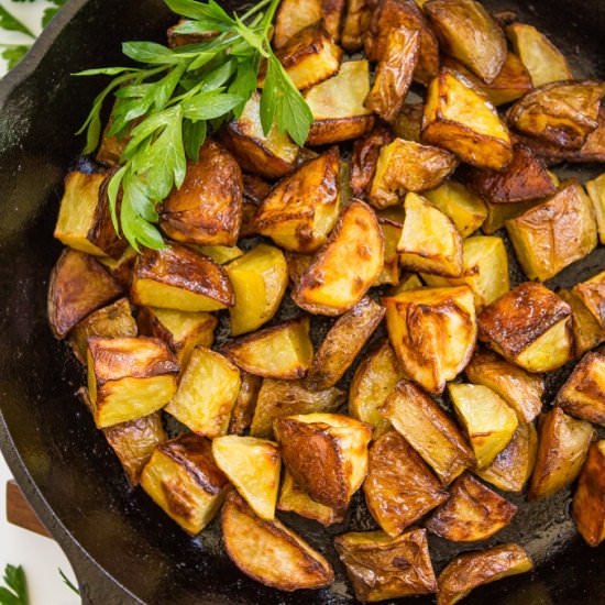 PERFECT ROASTED POTATOES - Recipe photo by ACleanBake