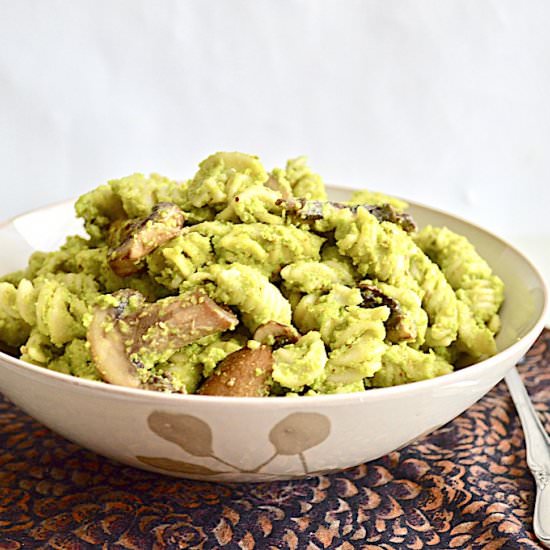 Spring Pea Pesto - Recipe photo by jeanieandluluskitchen