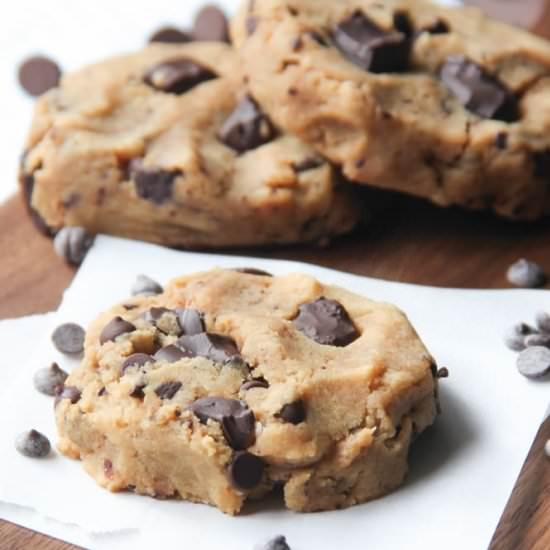 Healthy chocolate chip cookies - Recipe photo by veggiebalance