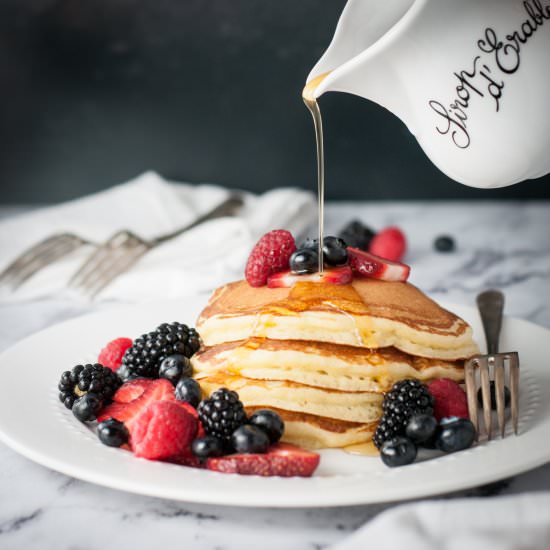 Homemade buttermilk pancakes - Recipe photo by photosandfood