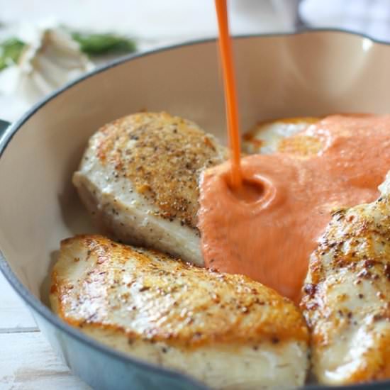 Roasted Red Pepper Chicken - Recipe photo by laughingspatula.com