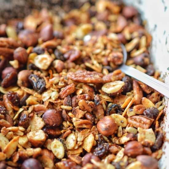 Homemade Vegan Granola - Recipe photo by TopFoodFacts