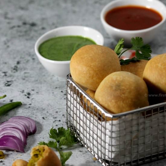 Baked Lilva / Pigeon-Pea Kachori - Recipe photo by firsttimercook