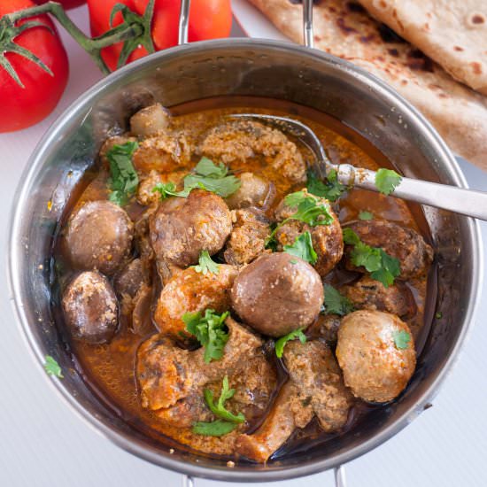 Mushrooms Masala Restaurant Style - Recipe photo by VeenaAzmanov