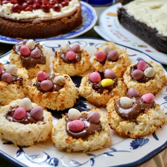 Easter macaroon nutella nests - Recipe photo by JohannaGGG