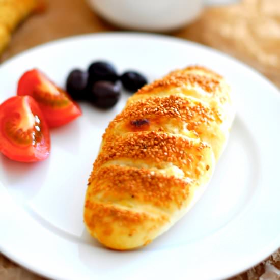 Turkish Breakfast Sesame Buns - Recipe photo by PelinChef