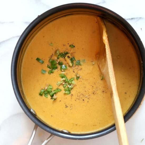 Vegan nacho cheese sauce - Recipe photo by richa