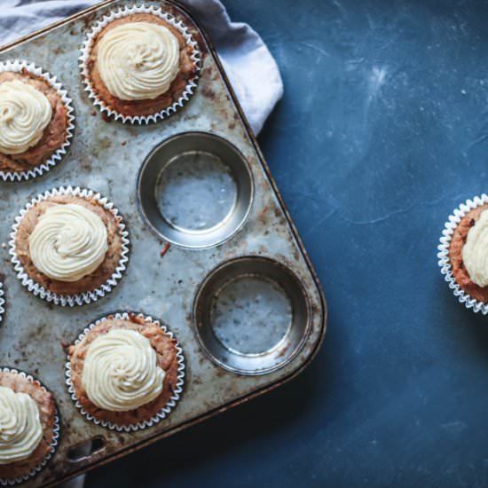 Apple Chai Spice Muffins - Recipe photo by sarahbellnutrition