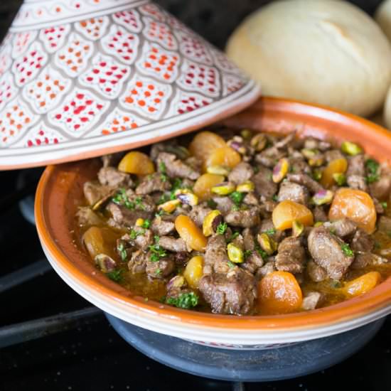 Lamb Tagine with Apricots - Recipe photo by Ethnic Spoon