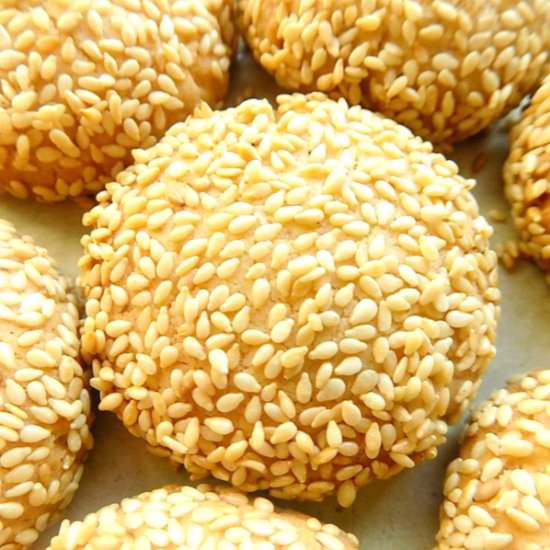 Sesame Seed Cookies - Recipe photo by pastryandbeyond
