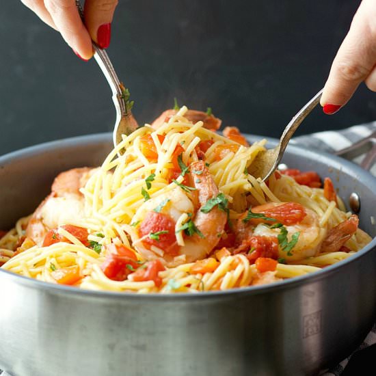 Shrimp Spaghetti Aglio Olio - Recipe photo by Garden in the kitchen