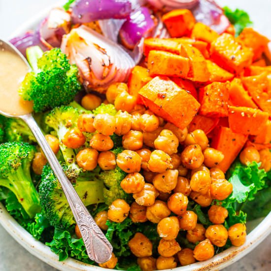 Sweet Potato Chickpea Buddha Bowl - Recipe photo by Averie
