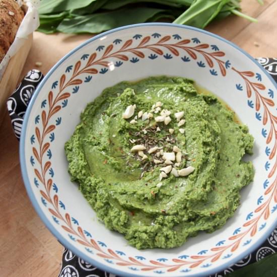 Wild Garlic Hummus - Recipe photo by Home_of_Happy