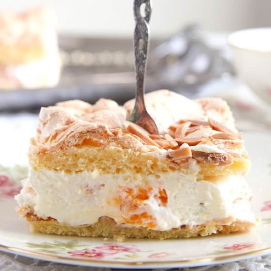 Mandarin Orange Cake with Meringue - Recipe photo by adinutza