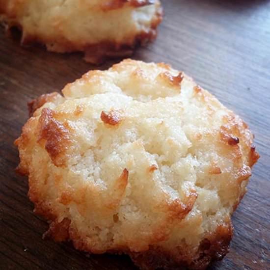 Keto Macaroon Fat Bombs - Recipe photo by thenourishedcaveman