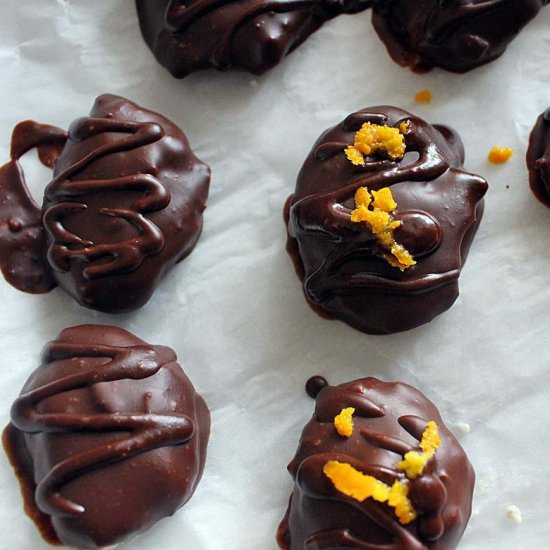 Healthy Chocolate Eggs - Recipe photo by purejoybynina