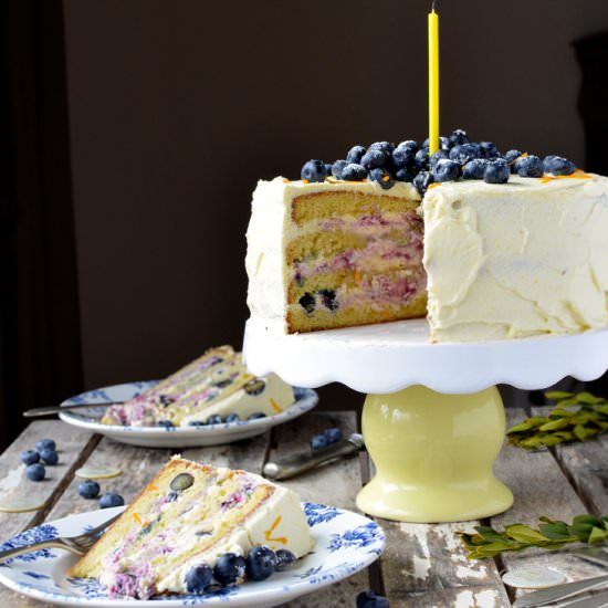 Blueberry and Meyer Lemon Layer Cake - Recipe photo by mama ia blog