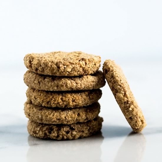 GLUTEN-FREE TIGERNUT COOKIES - Recipe photo by BrightBird