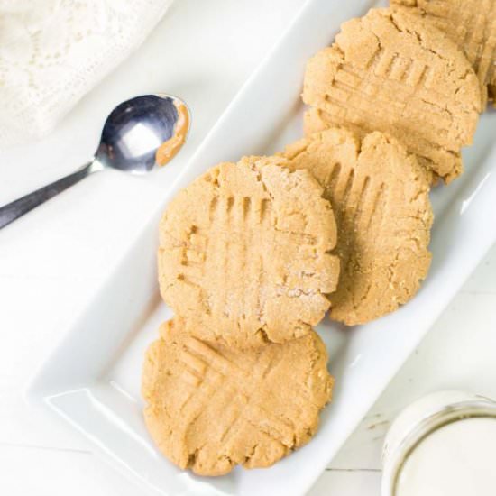 Healthy peanut butter cookies - Recipe photo by veggiebalance