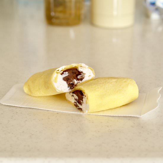 How to Make Konbini Crepe - Recipe photo by ochikeron