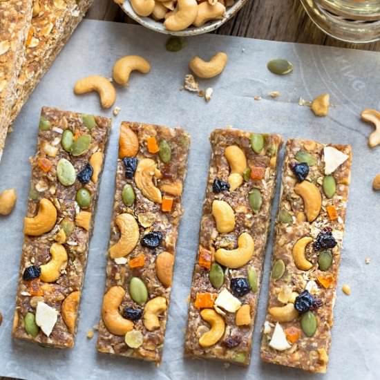 Pumpkin Cashew Butter Granola Bars - Recipe photo by LifemadeSweeter