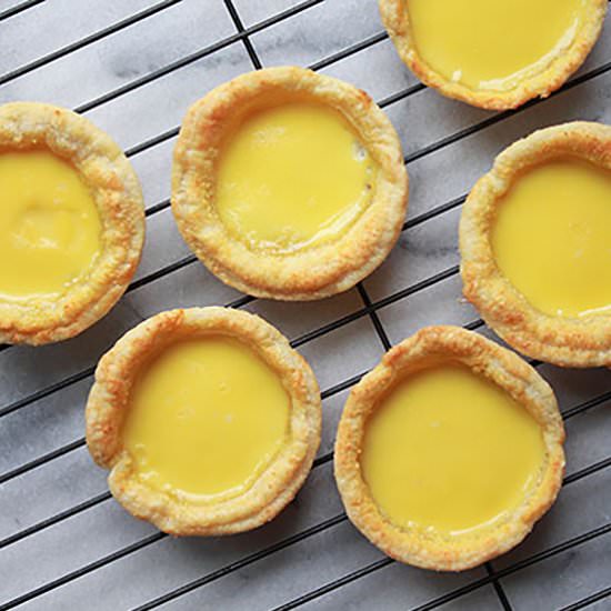 Easy Chinese Egg Tarts - Recipe photo by asiancaucasian