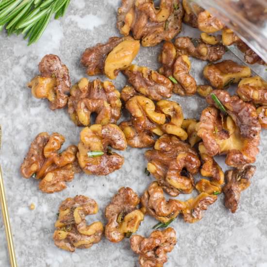 Healthy Toasted Rosemary Walnuts - Recipe photo by thecleaneatingcouple