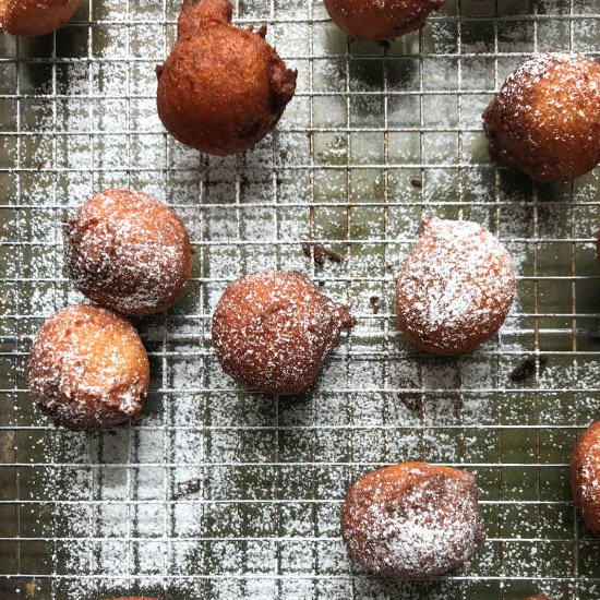 Orange Scented Ricotta Zeppole - Recipe photo by joeats
