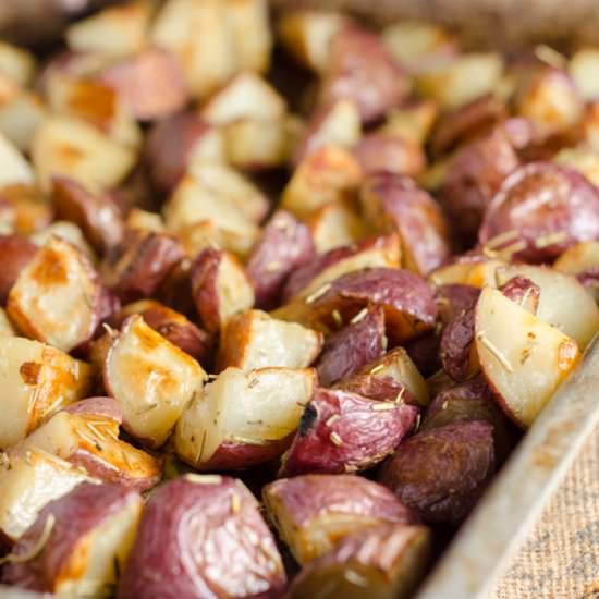 Roasted Potatoes with Rosemary - Recipe photo by TheHousewifeModern