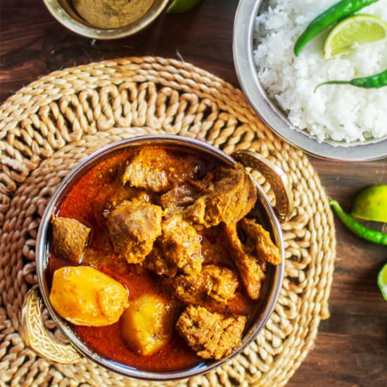 Bengali Pork Curry - Recipe photo by Debjanir Rannaghar