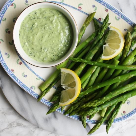 Asparagus with ricotta & basil dip - Recipe photo by wishtodish