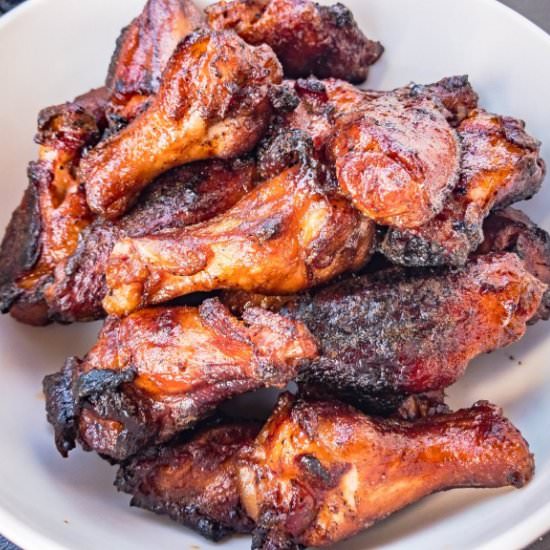 Crispy Smoked Chicken Wings - Recipe photo by SmokedMeatSunday
