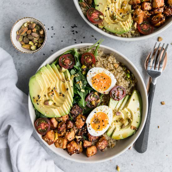 Quinoa Bowls with Sesame Tofu - Recipe photo by Spices in my DNA