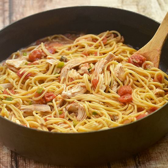 Chicken Spaghetti Casserole - Recipe photo by onionringsandthings